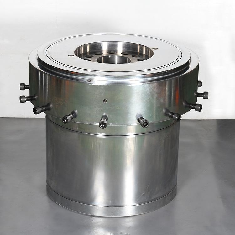 Die Head Structure and Material Selection